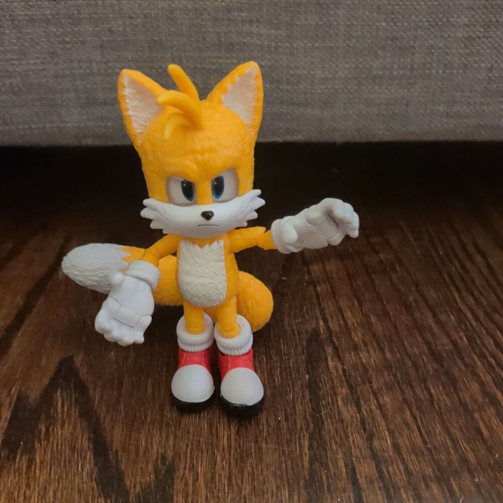 Jazwares Sonic The Hedgehog Miles "TAILS" Prower 3" Figure